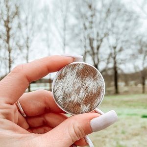 Cowhide Phone Grip